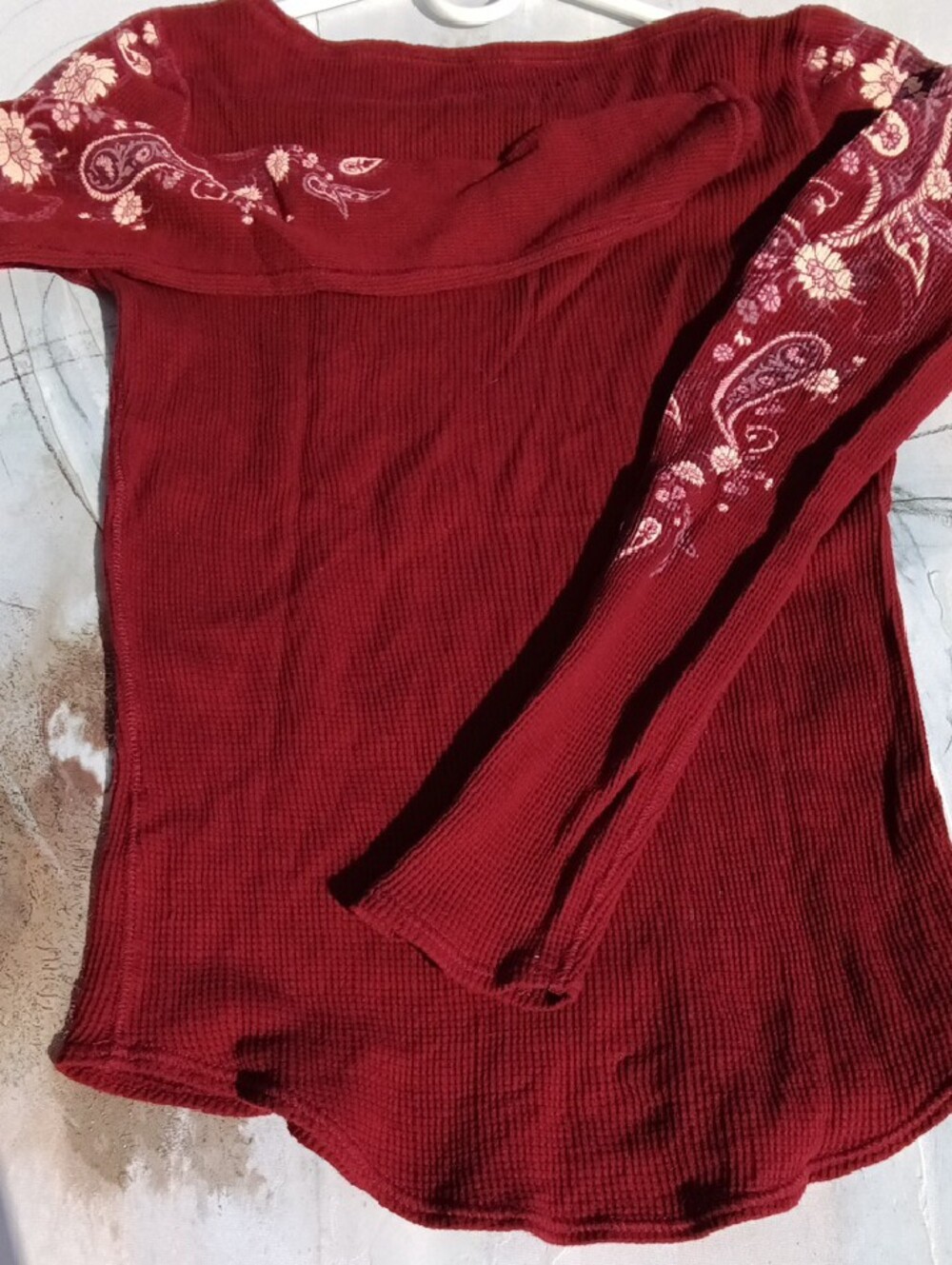 Lucky Brand Red Floral Scoop Neck Ribbed Top - Picture 5 of 6